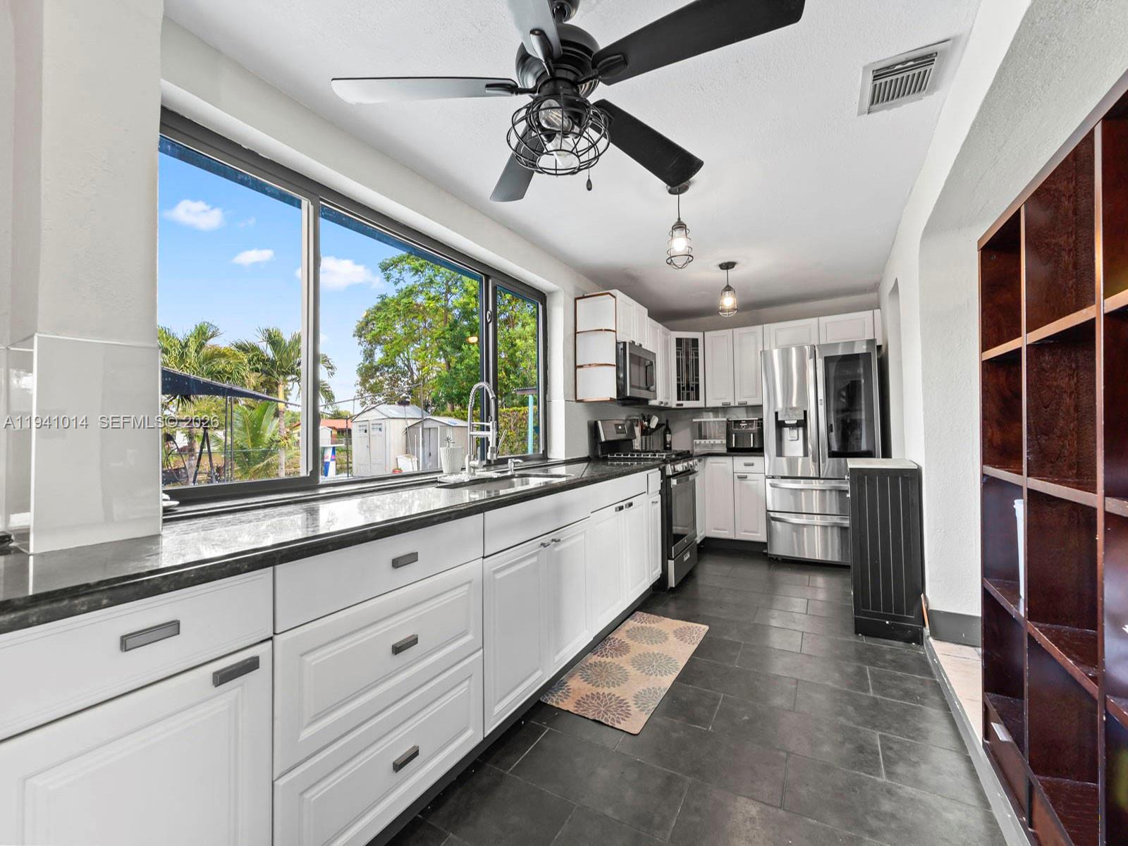 SOUTHERN ESTS 6TH ADDN - Residential