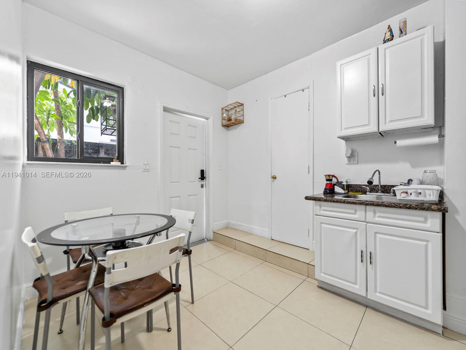 SOUTHERN ESTS 6TH ADDN - Residential