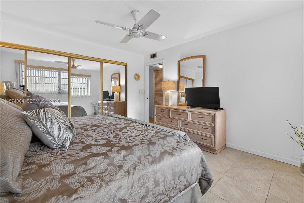 EL DORADO PLAZA WEST CONDO - Residential