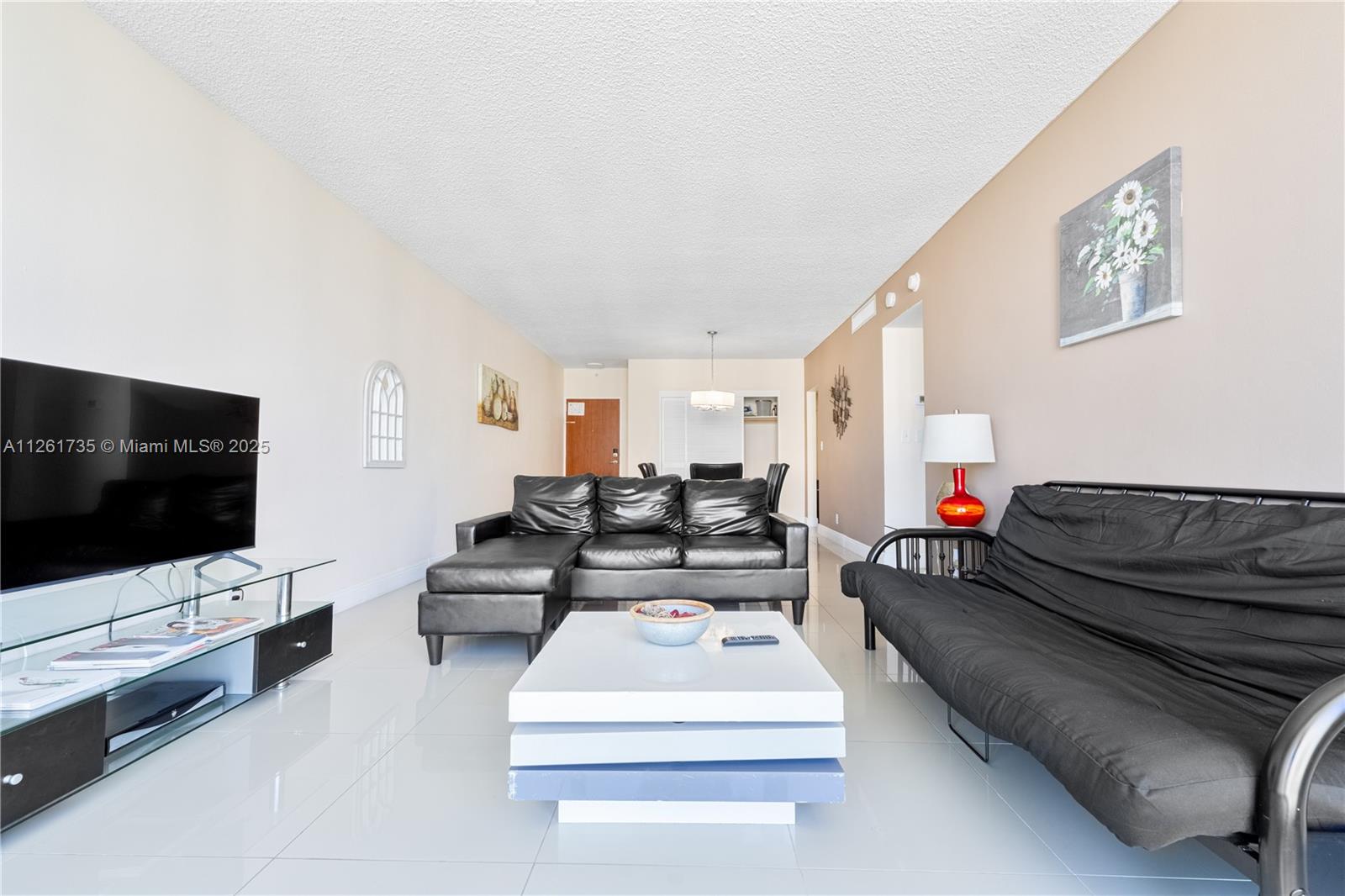 TIDES ON HOLLYWOOD BEACH - Residential