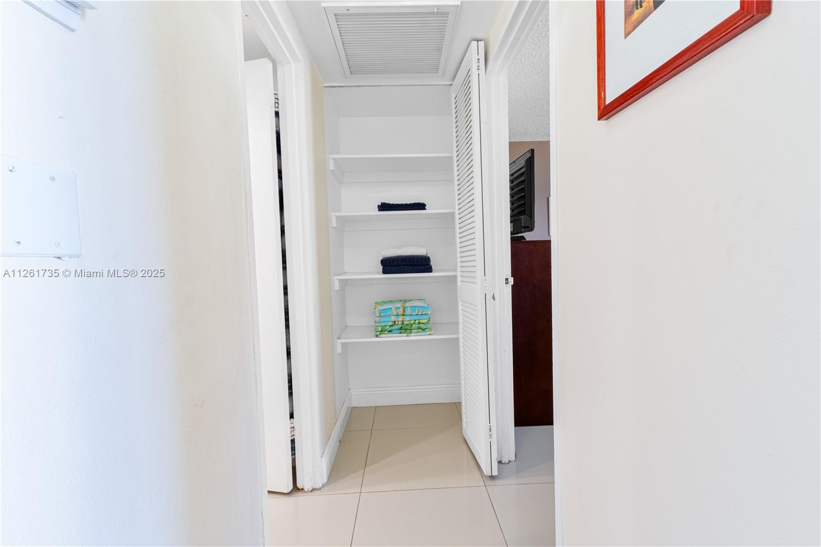 TIDES ON HOLLYWOOD BEACH - Residential