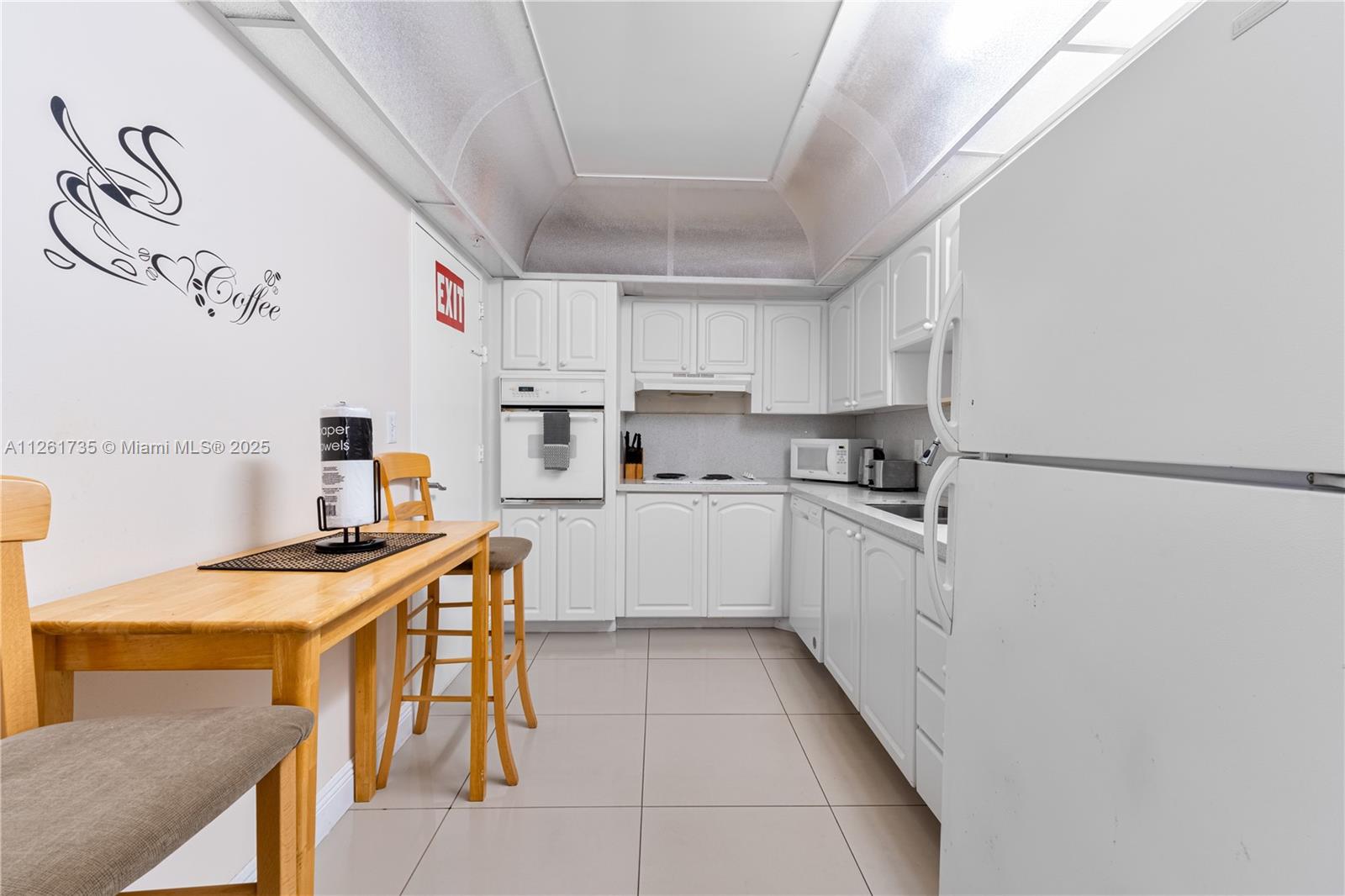 TIDES ON HOLLYWOOD BEACH - Residential