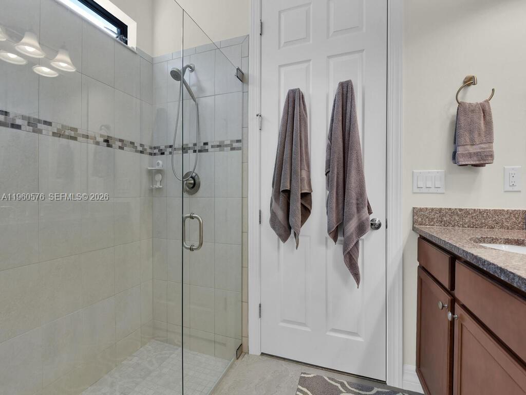 BRIDGETOWN - Residential