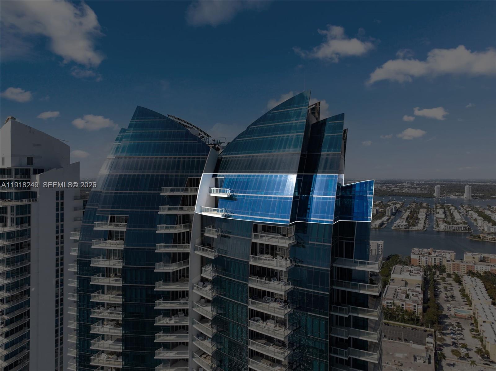 17121 Collins Ave 4806