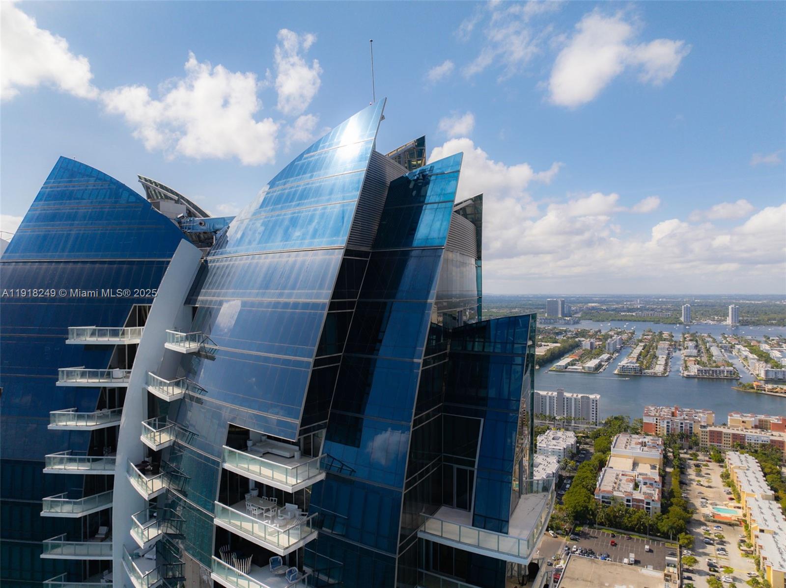 JADE OCEAN CONDO - Residential