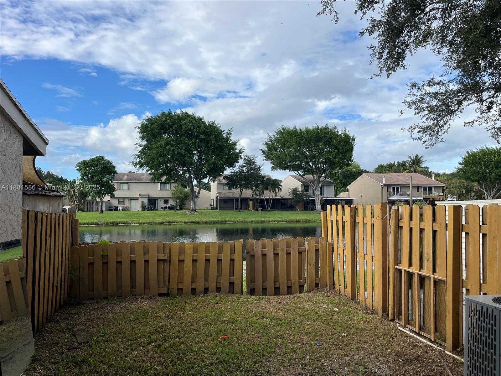 SADDLE-UP PLAT - Residential Lease