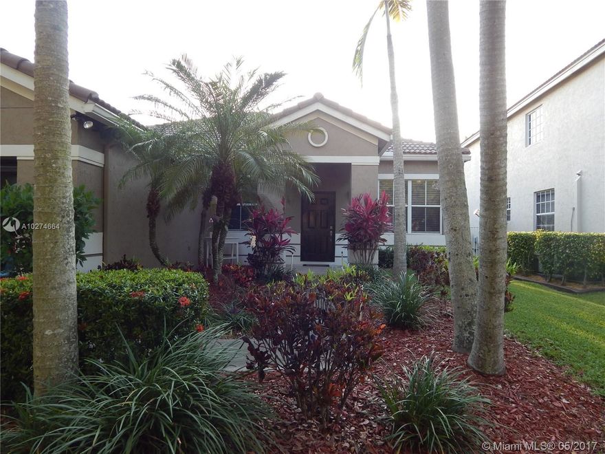 This is the one! Immaculately kept one story home that offers 4 bedrooms and 2.5 baths. Beautiful open floor plan with covered patio makes this house perfect for entertaining. All new kitchen appliances, new water heater, and a/c is two years young. Owners just put beautiful wood tile flooring in all the bedrooms making this home completely carpet free! Zoned for Weston's finest "A" rated schools, Savanna's sought after amenities( such as the heated lap pool. resort style free form pool with slides, kiddie splash zone, putt-putt golf, basketball & hockey rink), and 24 hour guard gates with roving patrol make this house the one you want! Move in just in time to enjoy summer in Savanna!