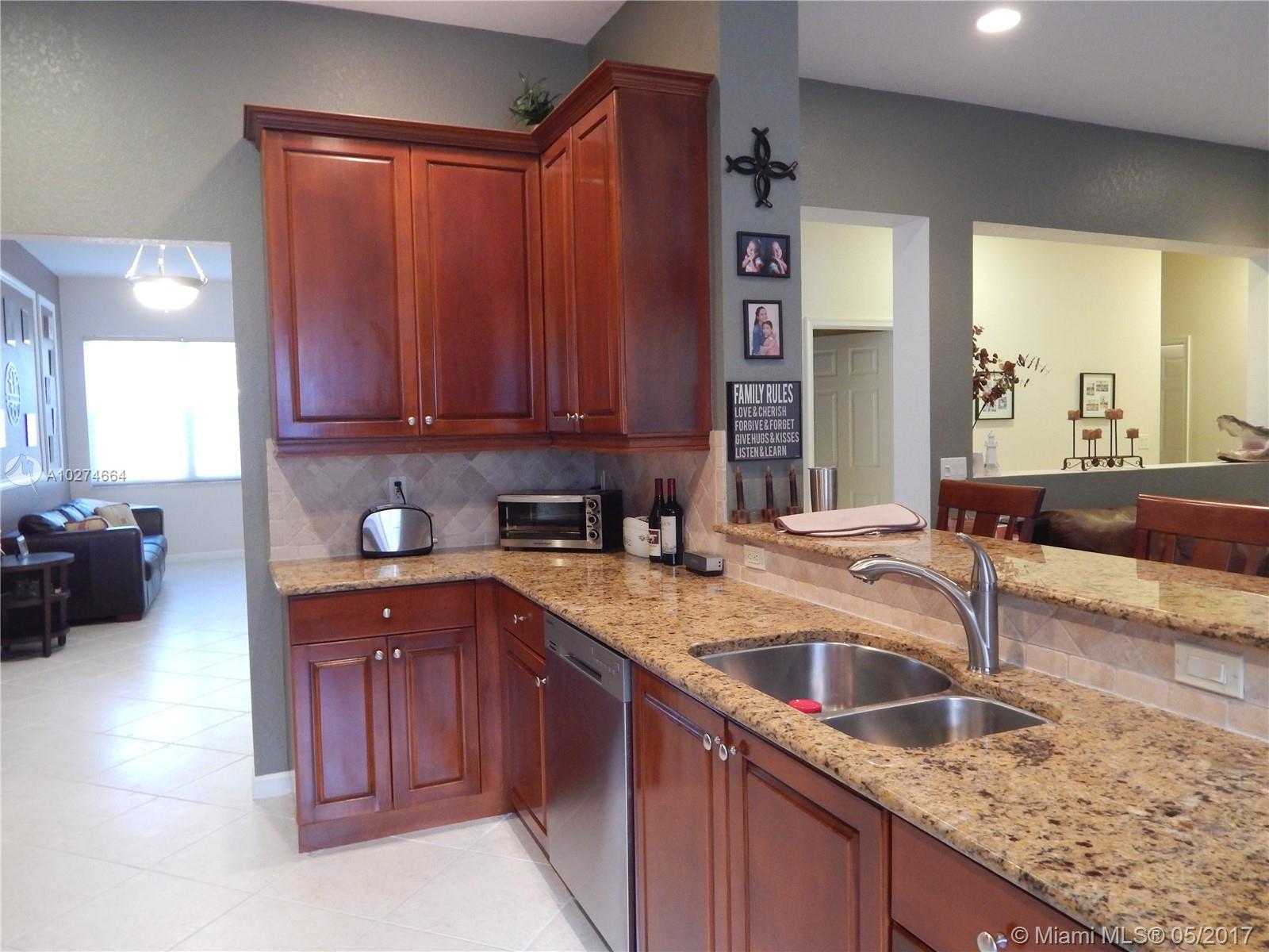 SECTOR 2-PARCELS 12 13 14 - Residential Lease