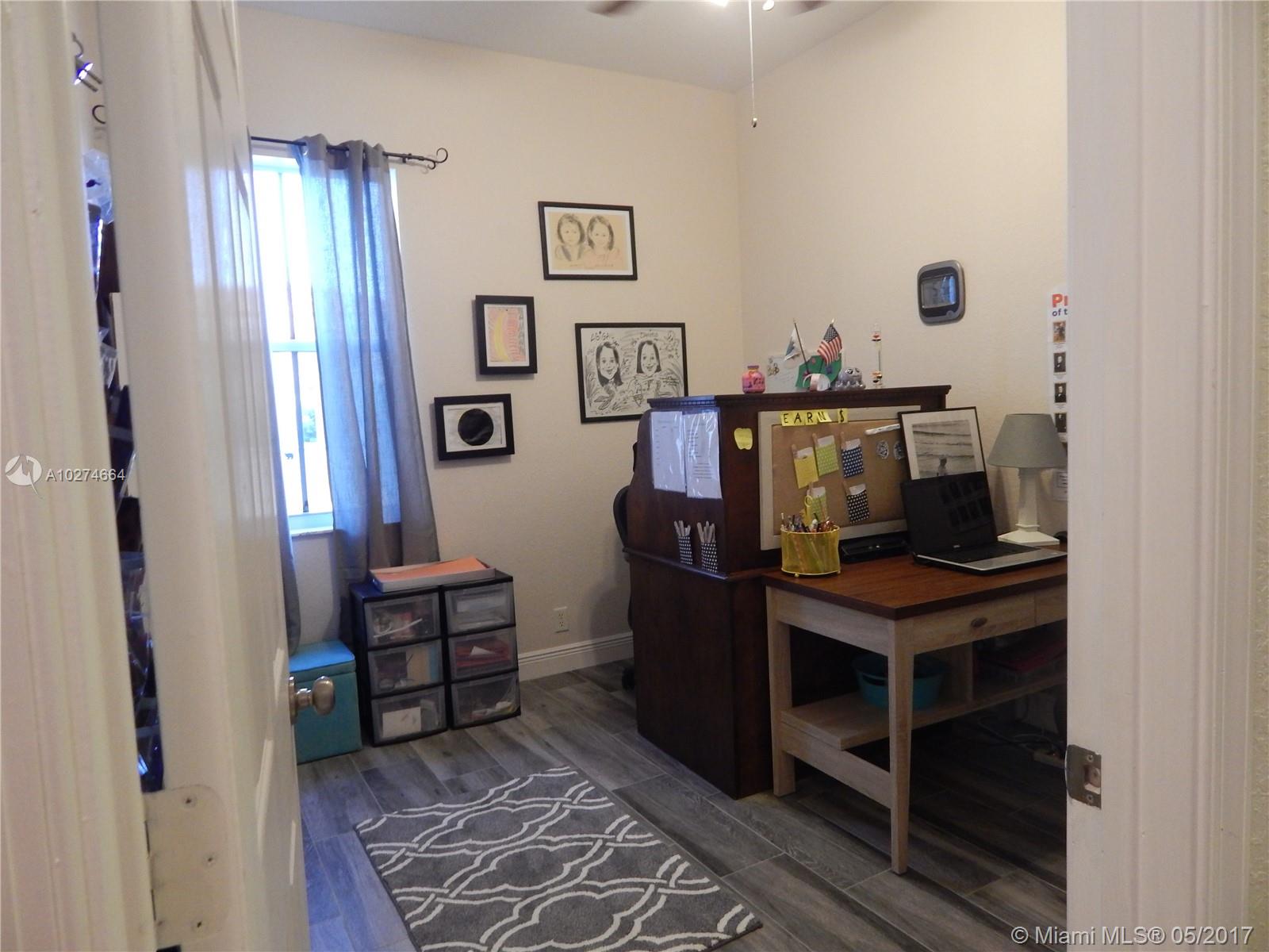 SECTOR 2-PARCELS 12 13 14 - Residential Lease