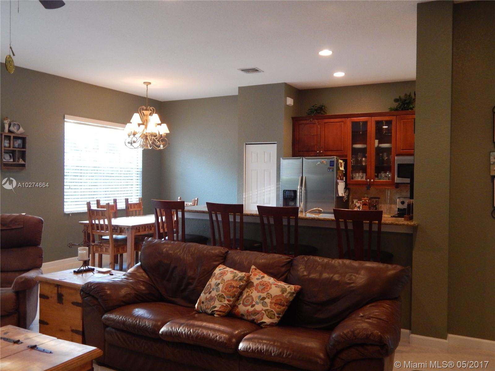 SECTOR 2-PARCELS 12 13 14 - Residential Lease