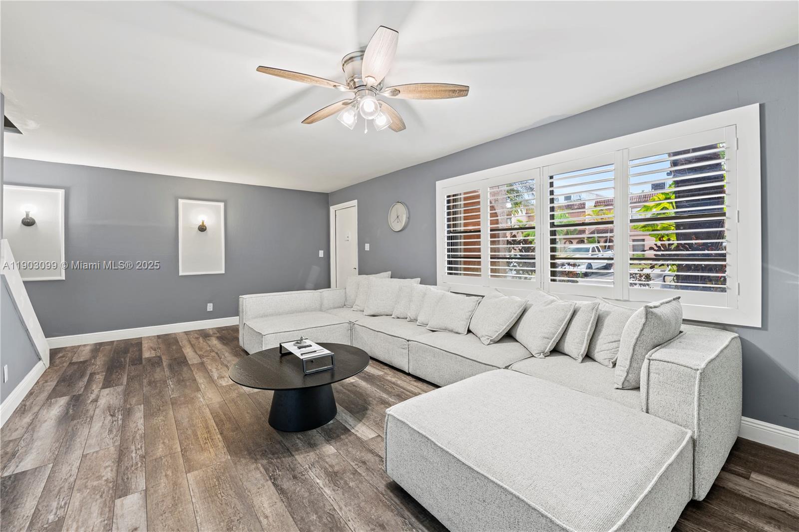 VALENCIA VILLAGE CONDO PH - Residential