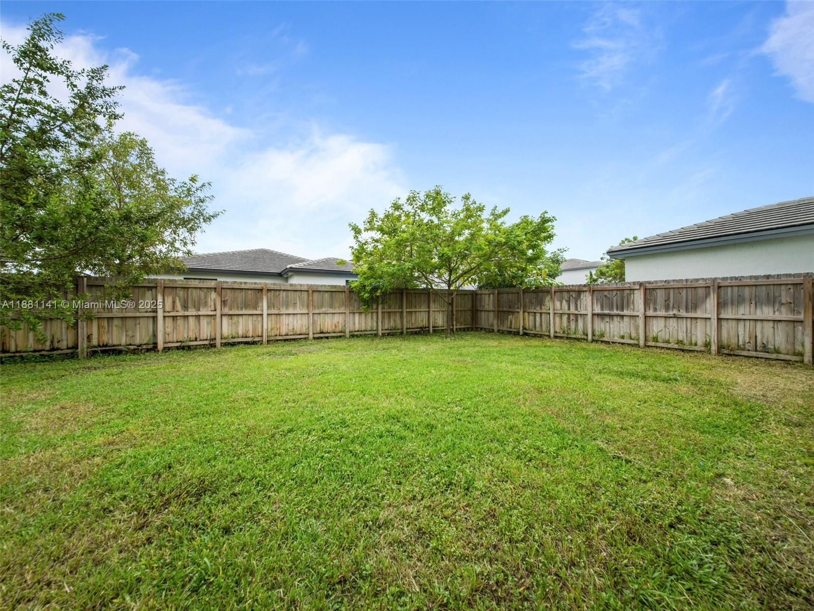 PINE ISLE - Residential