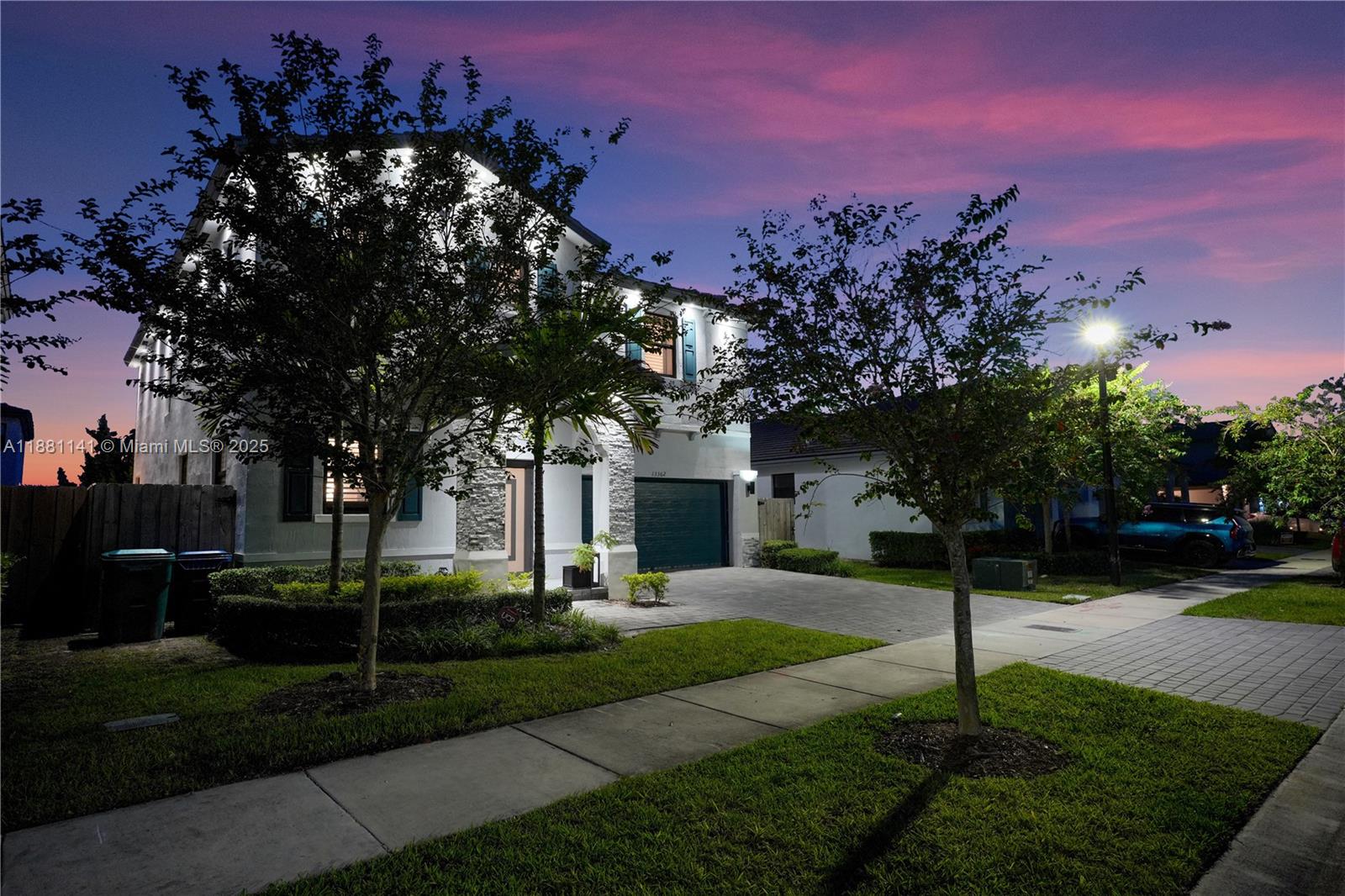 PINE ISLE - Residential