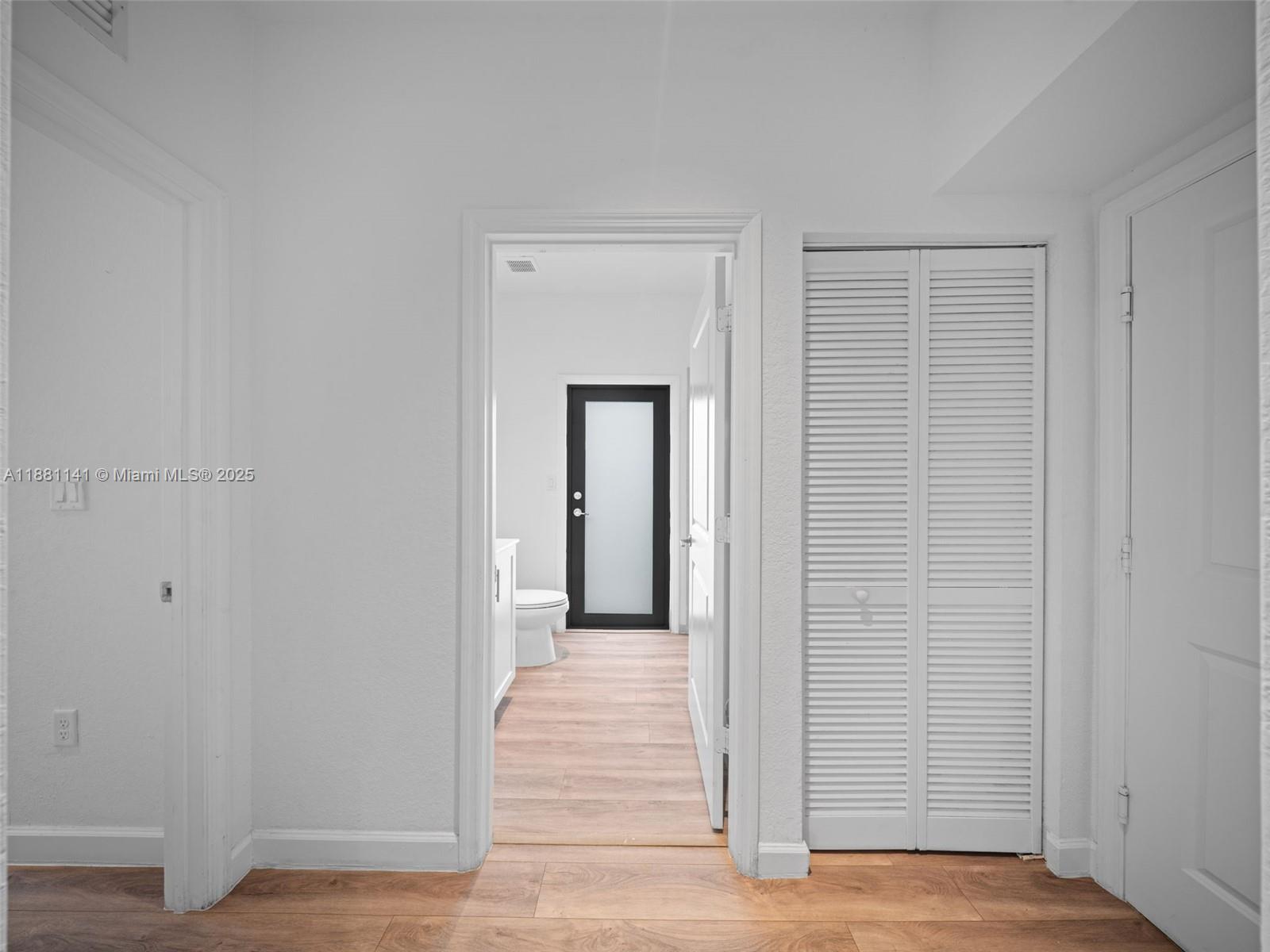 PINE ISLE - Residential