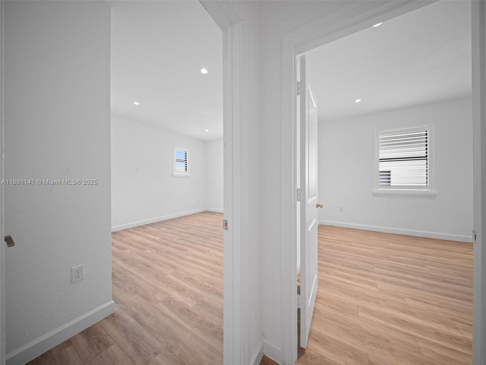 PINE ISLE - Residential