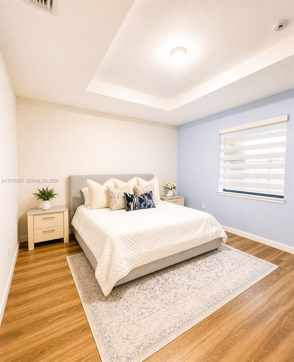 ESTATES AT SILVER PALM - Residential