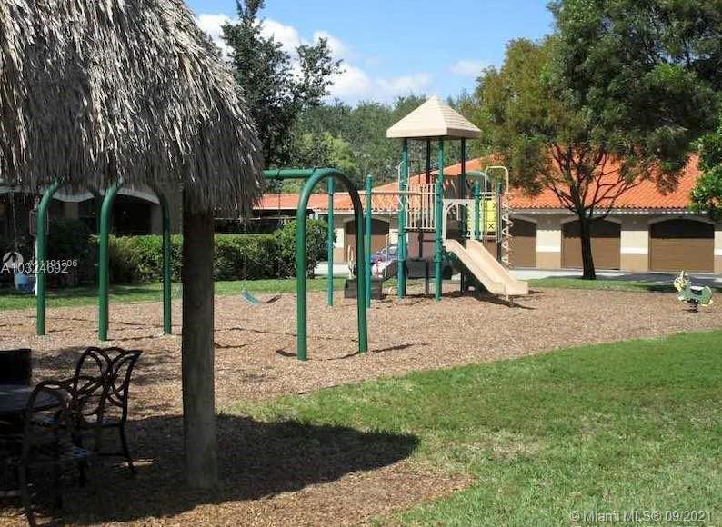 The Marquesa - Residential Lease