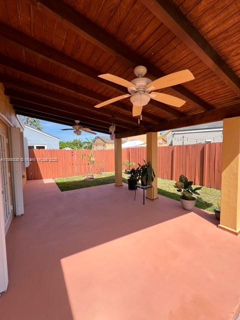 LAKES OF AVALON SEC 1 - Residential