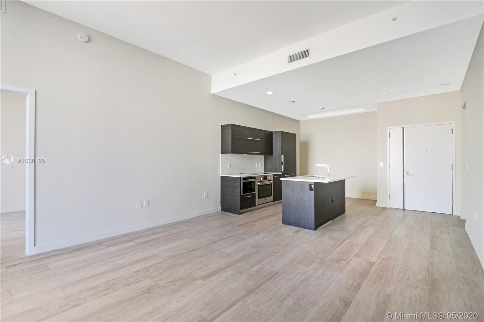 BRICKELL HEIGHTS EAST - Residential