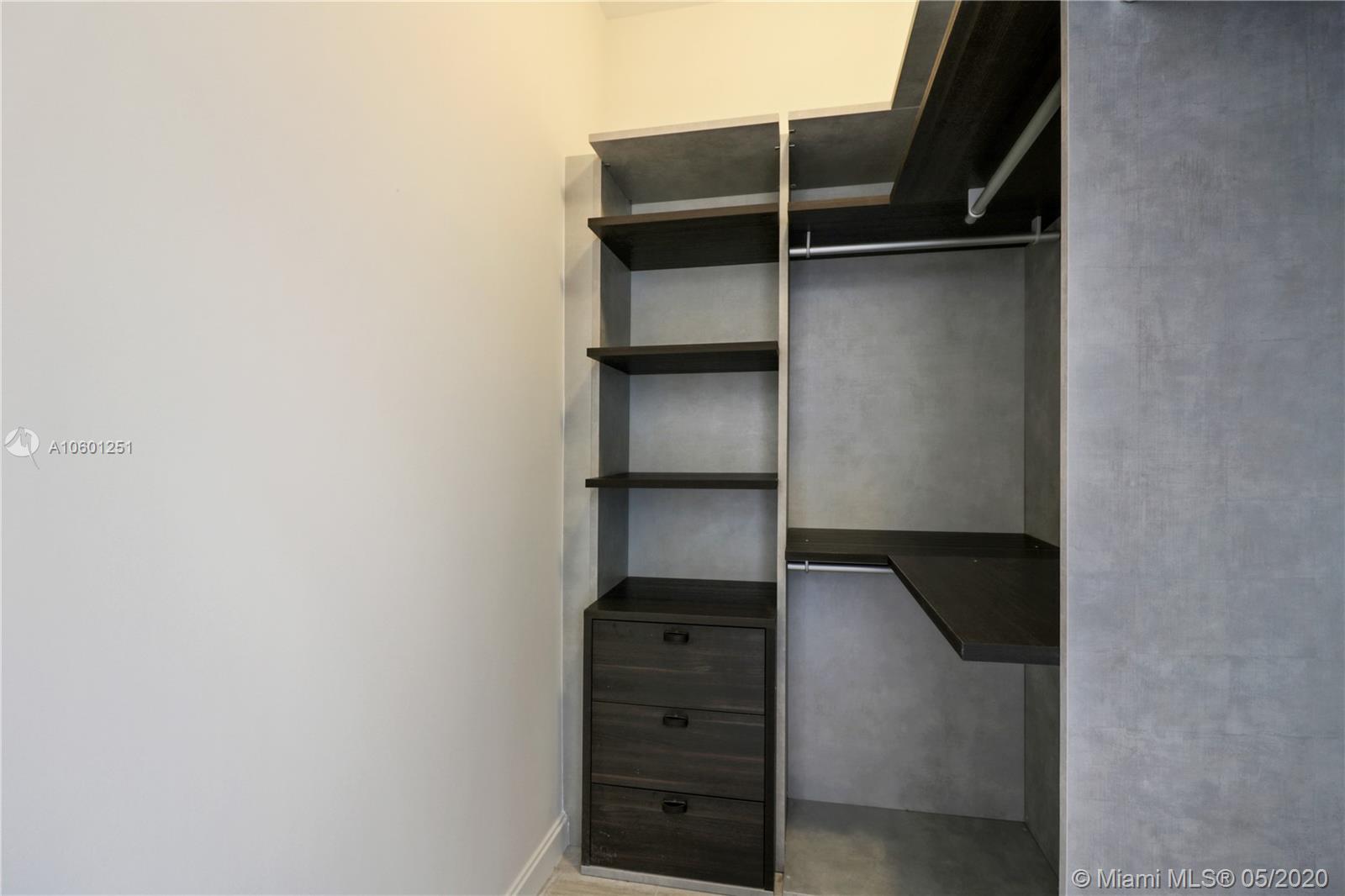 BRICKELL HEIGHTS EAST - Residential