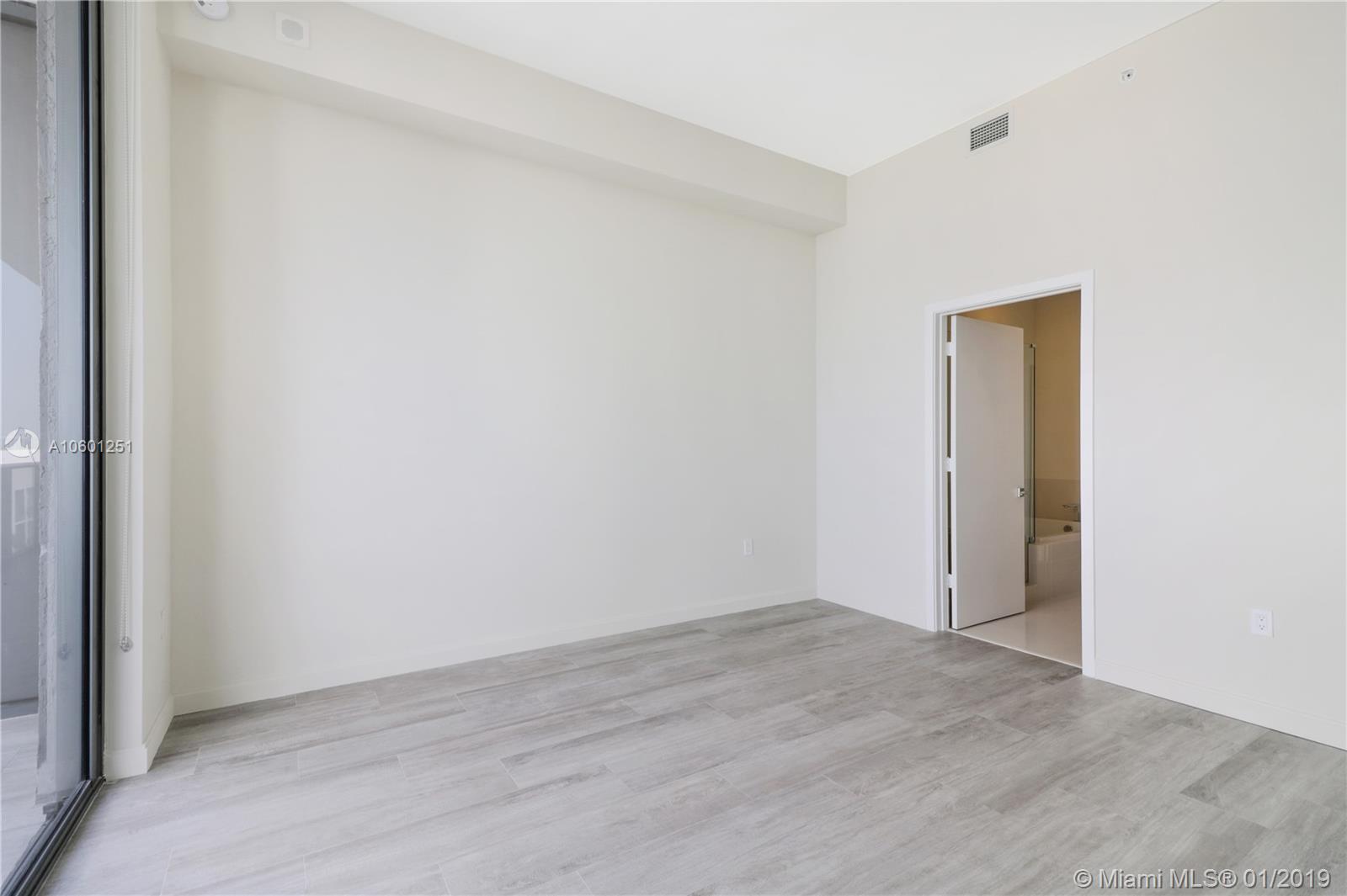 BRICKELL HEIGHTS EAST - Residential