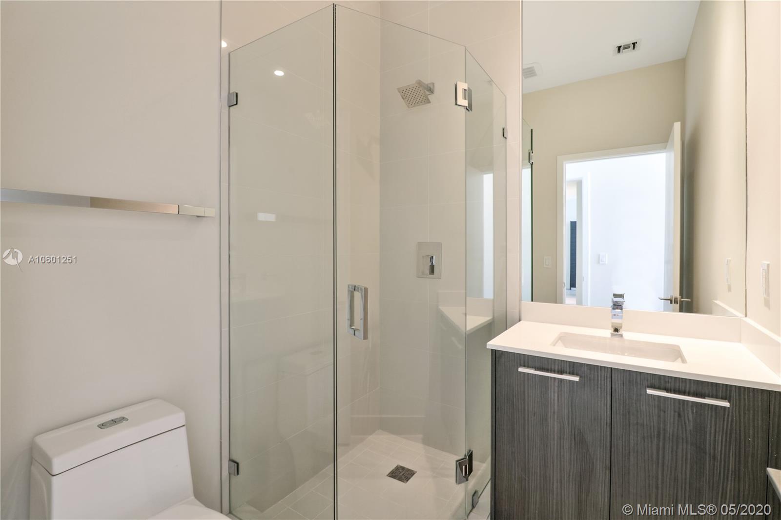 BRICKELL HEIGHTS EAST - Residential