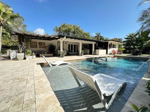 6520 SW 65th St South Miami FL 33143