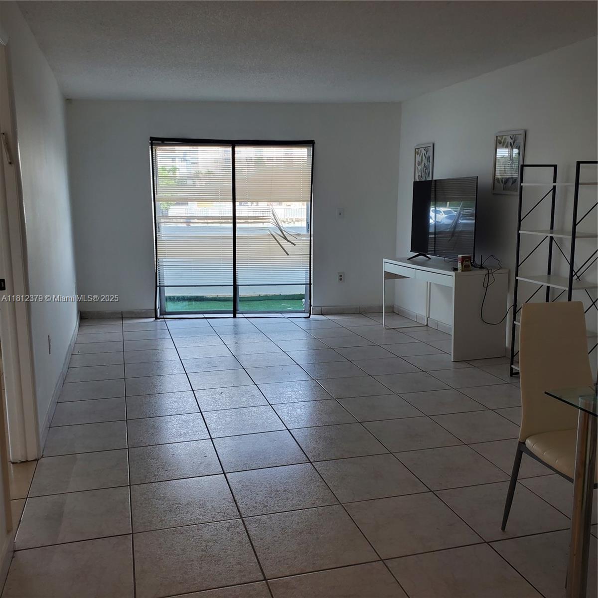 Rental Property at 4101 Indian Creek Dr 205, Miami Beach, Miami-Dade County, Florida - Bedrooms: 2 
Bathrooms: 2  - $2,600 MO.