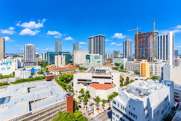 234 NE 3RD ST APT 2107, MIAMI, FL 33132 - Image a9f8e5c67aebb141ba80a2b5a349f19c/3858608367