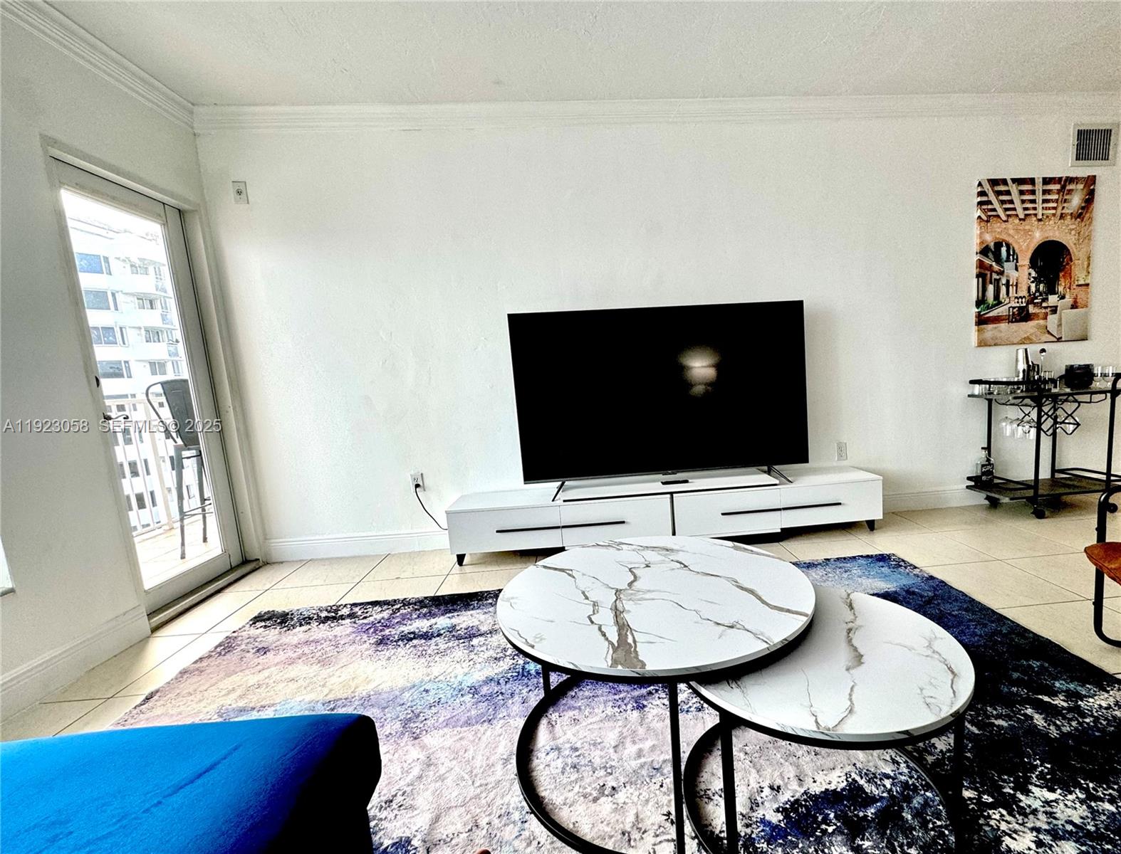 1300 Lincoln Rd C903