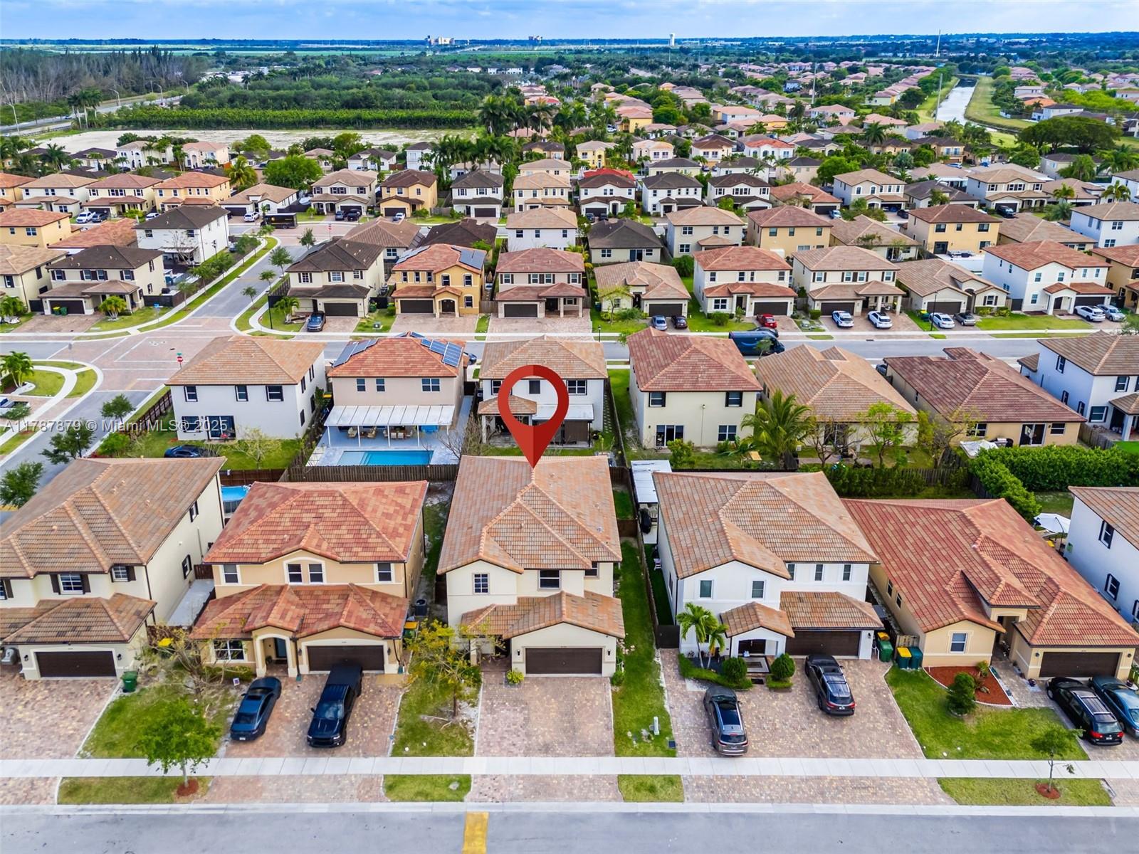 COUNTRY GARDENS SOUTH - Residential