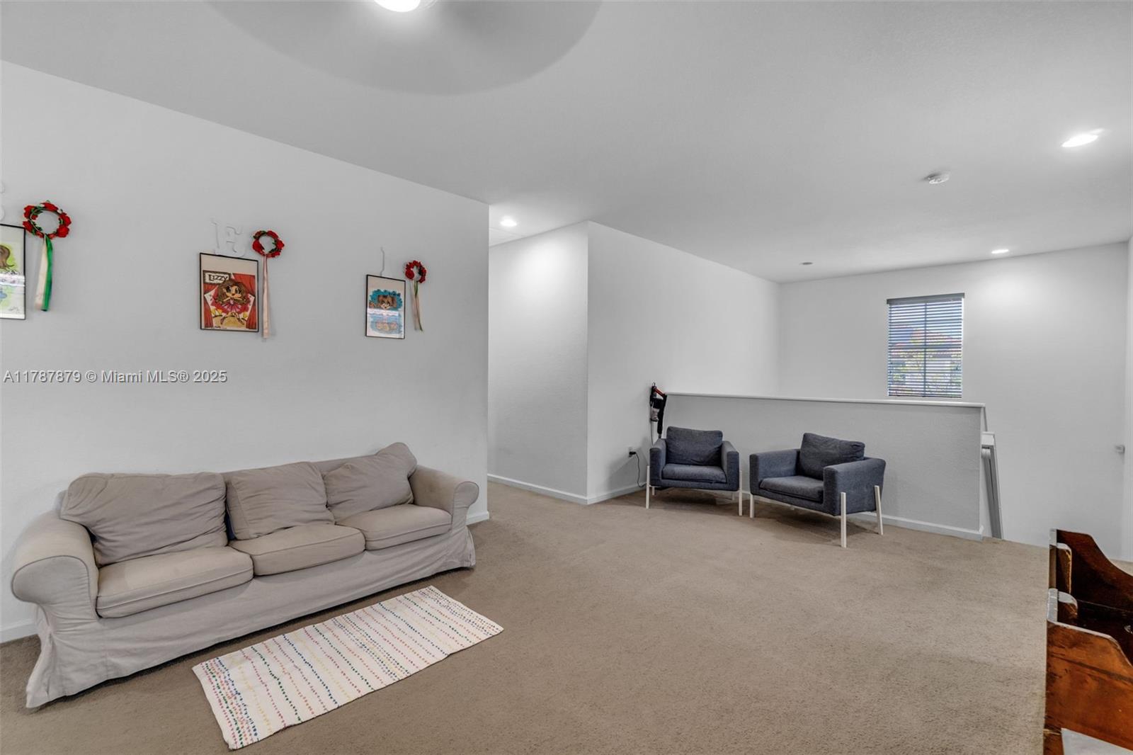 COUNTRY GARDENS SOUTH - Residential