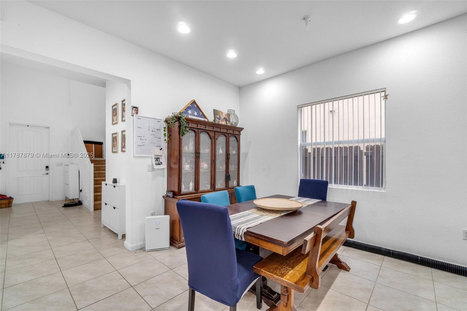 COUNTRY GARDENS SOUTH - Residential