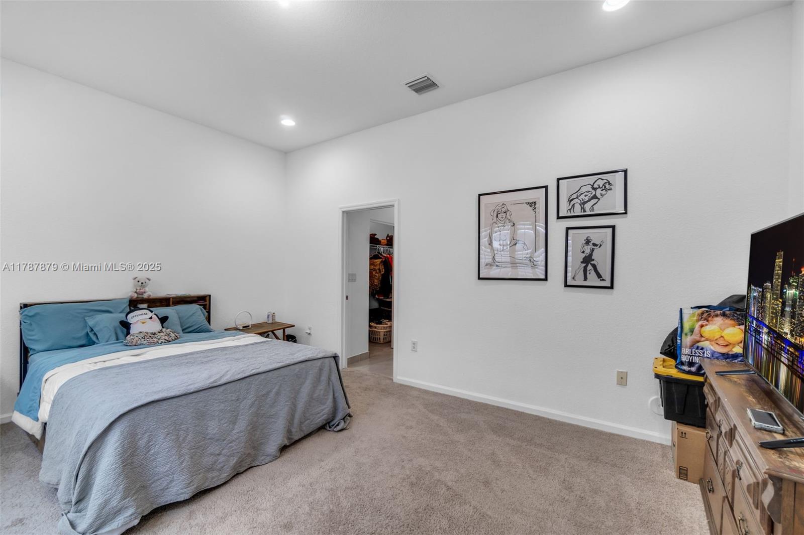 COUNTRY GARDENS SOUTH - Residential