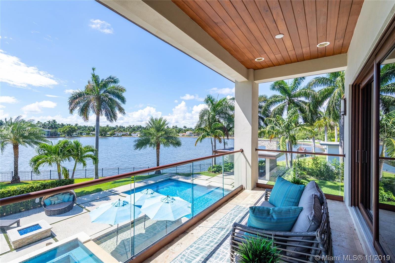 HOLLYWOOD LAKES SEC - Residential