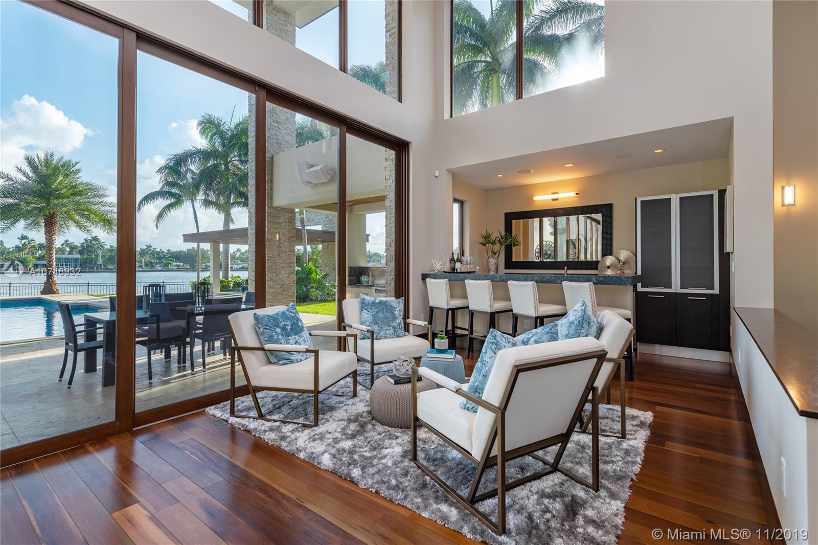 HOLLYWOOD LAKES SEC - Residential