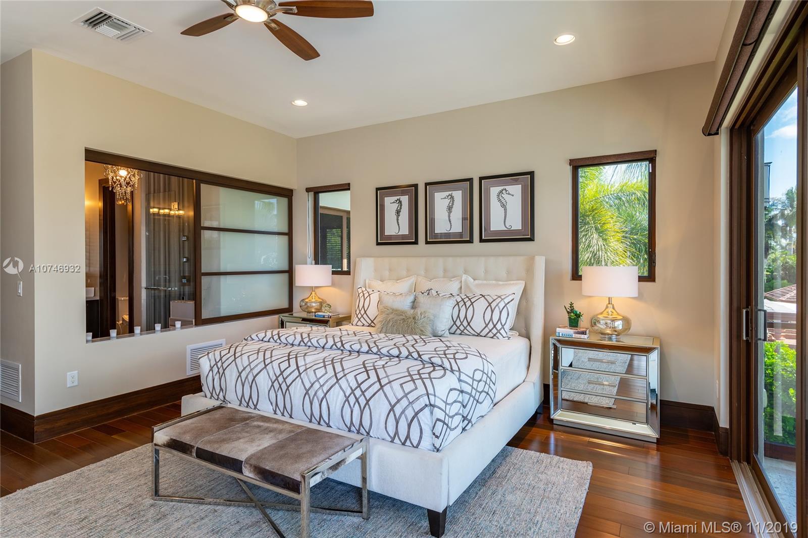 HOLLYWOOD LAKES SEC - Residential