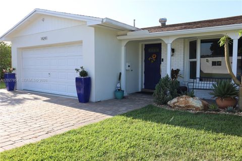 Tiny photo for 14241 SW 83rd St, Miami, FL 33183 (MLS # A12027851)