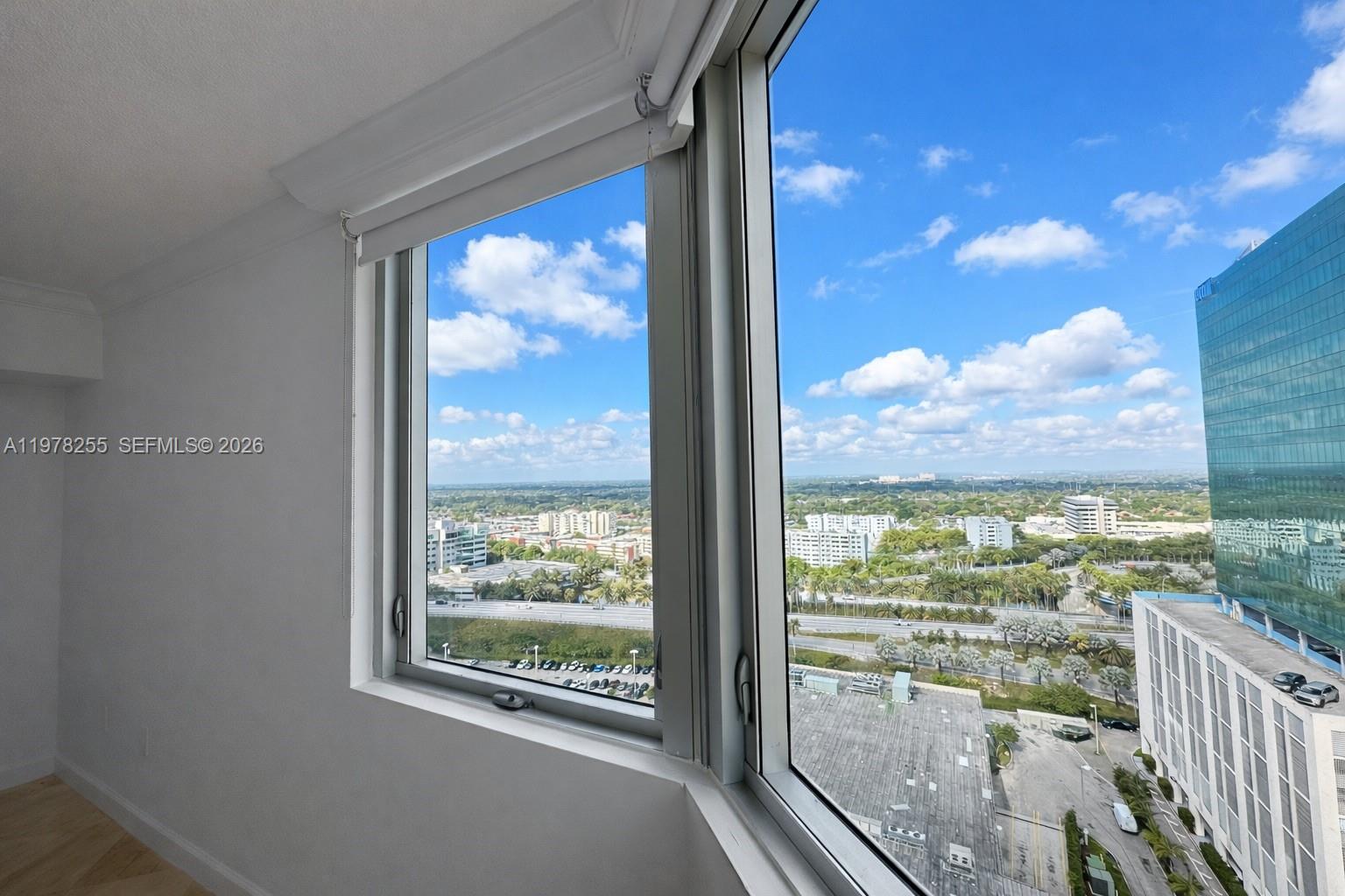 Metropolis Dadeland - Residential Lease