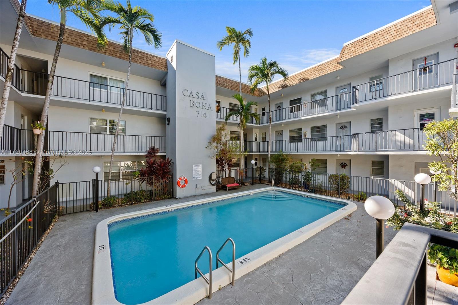 CASA BONA CONDO - Residential