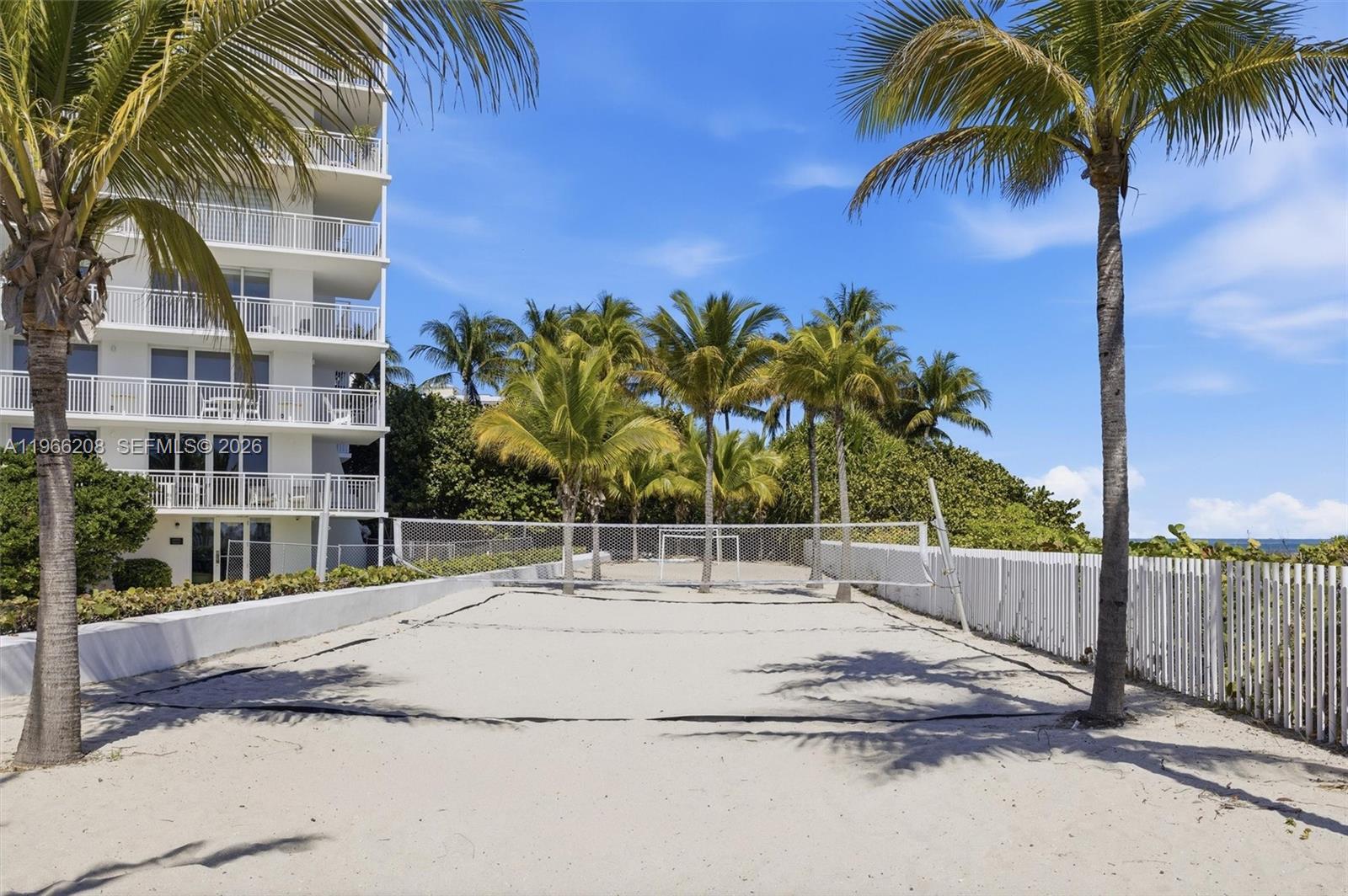 SANDS OF KEY BISCAYNE CON - Residential Lease