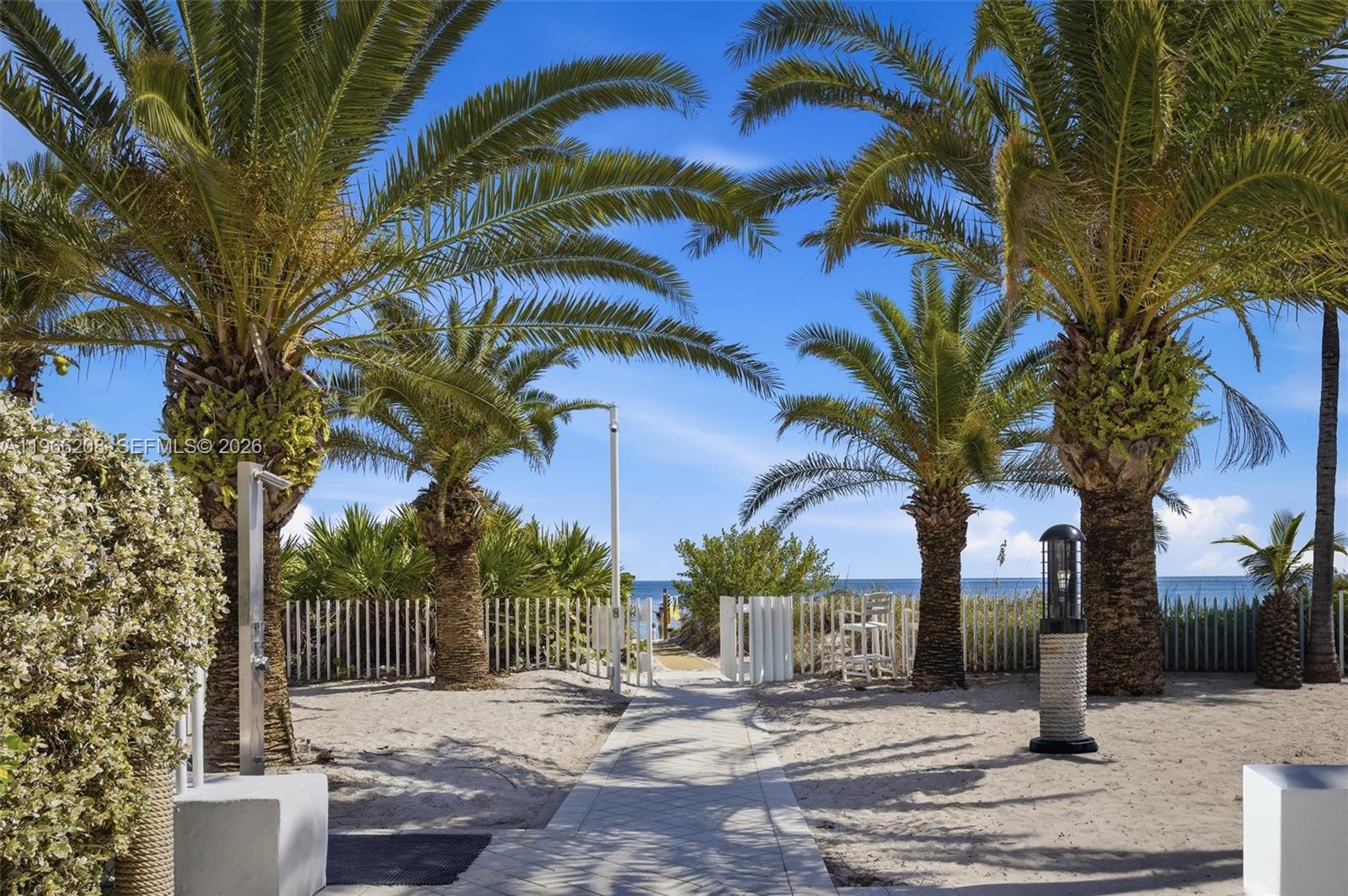 SANDS OF KEY BISCAYNE CON - Residential Lease