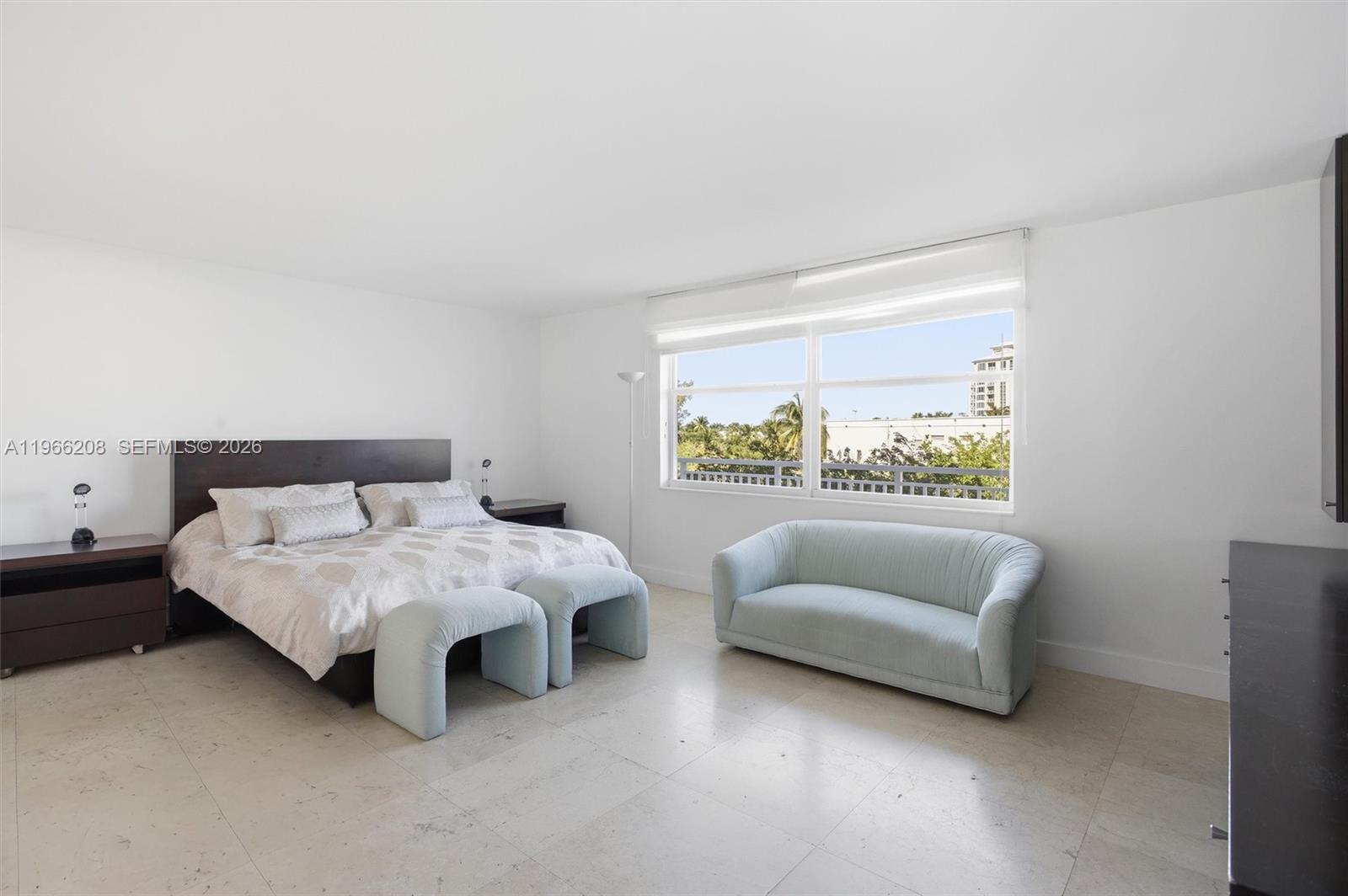 SANDS OF KEY BISCAYNE CON - Residential Lease