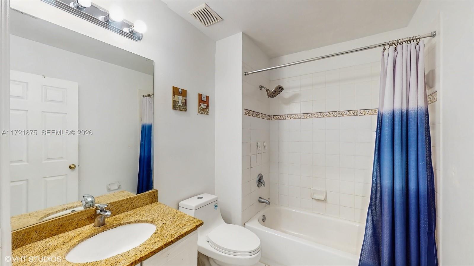 DORAL GARNENS - Residential