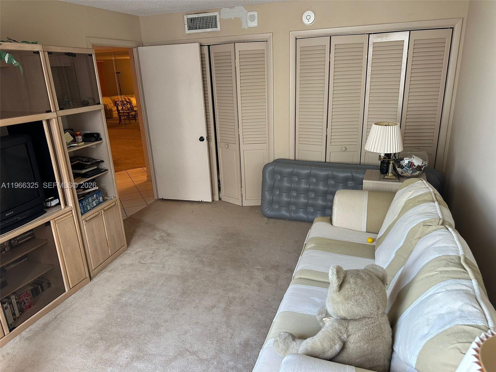 MAISON GRANDE CONDO - Residential