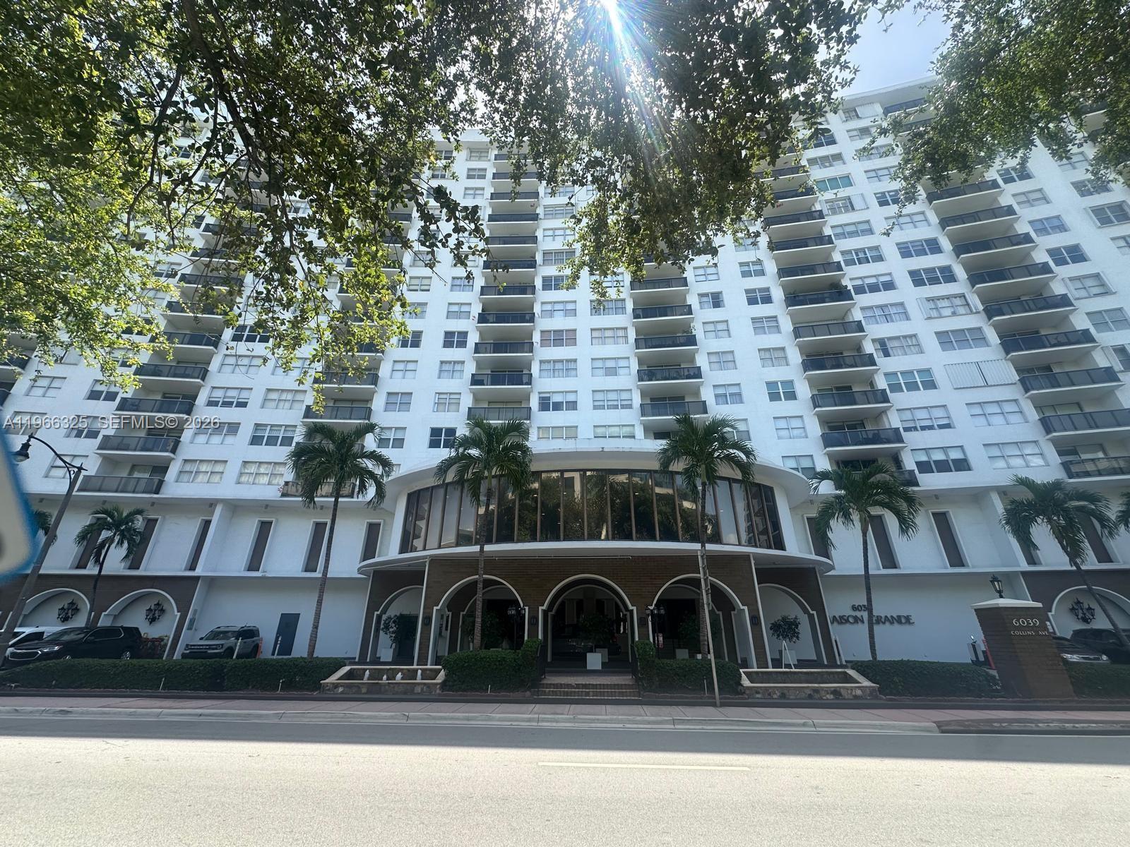 MAISON GRANDE CONDO - Residential