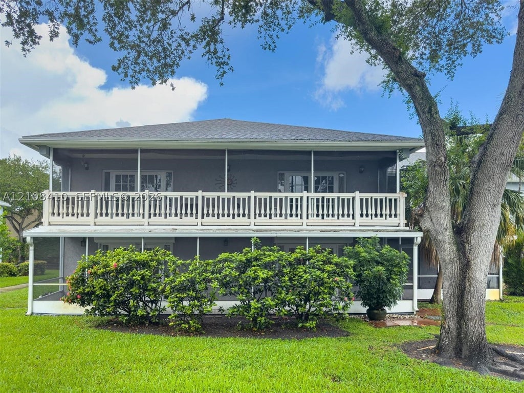 Photo of 7556 Stirling Rd #124, Davie, FL 33024 (MLS # A12108410)