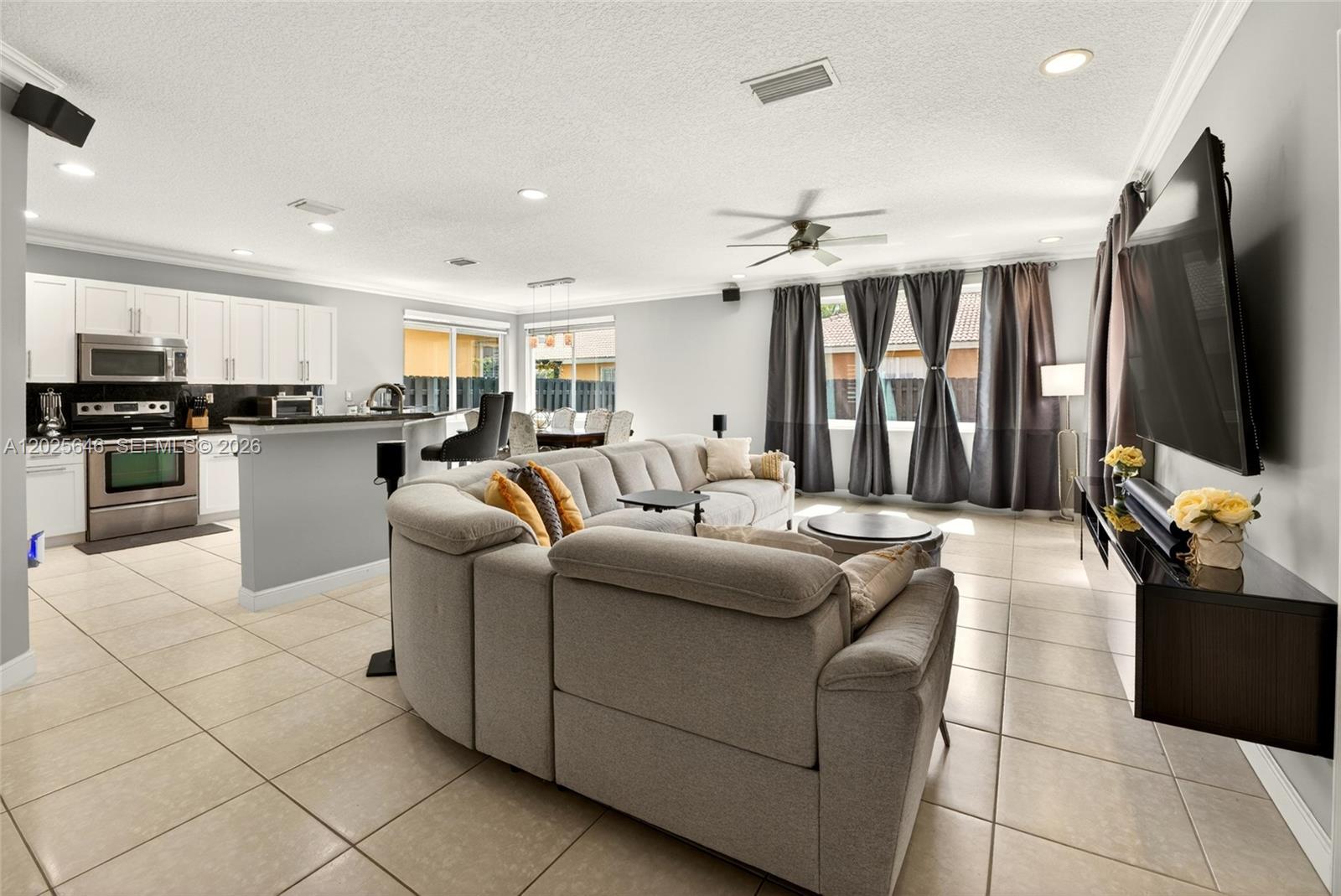 POD 1 AT MONARCH LAKES - Residential