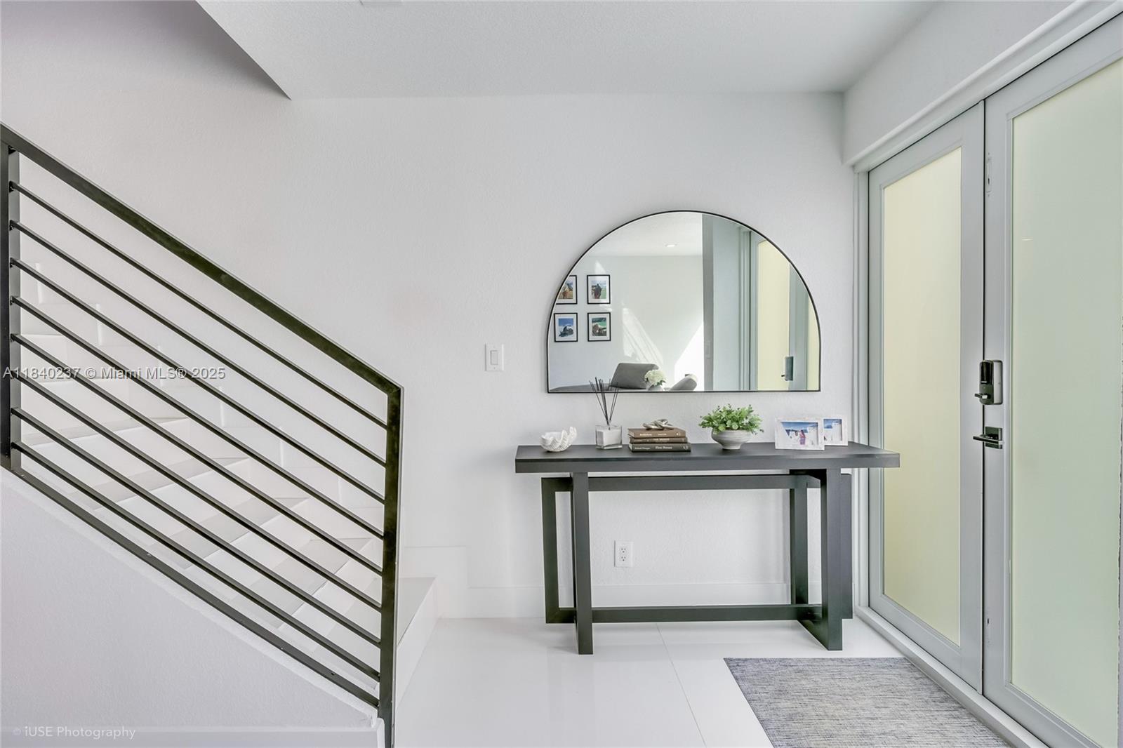 LEEWARD POINT CONDO - Residential