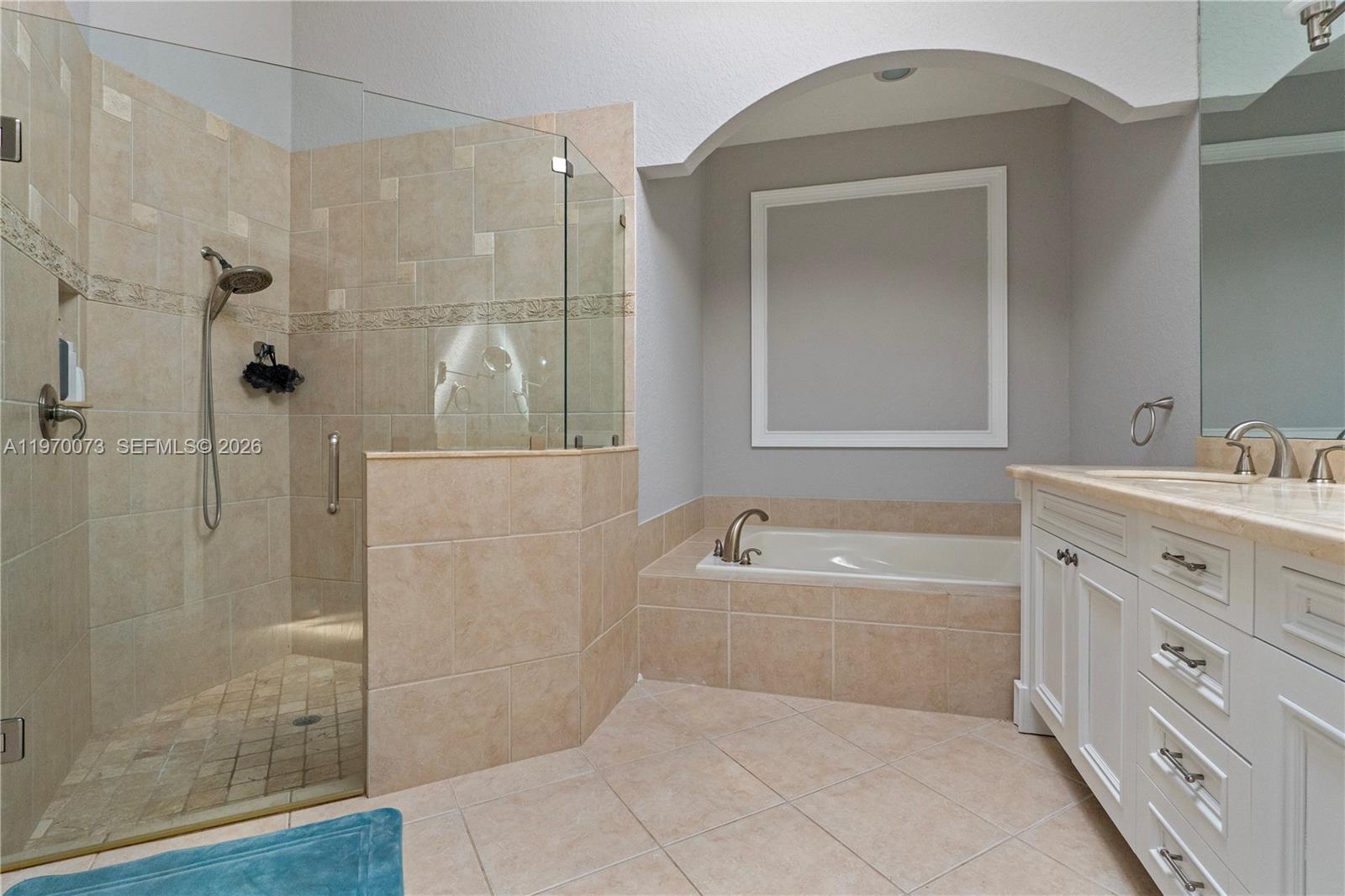 CARRIAGE HOMES - Residential